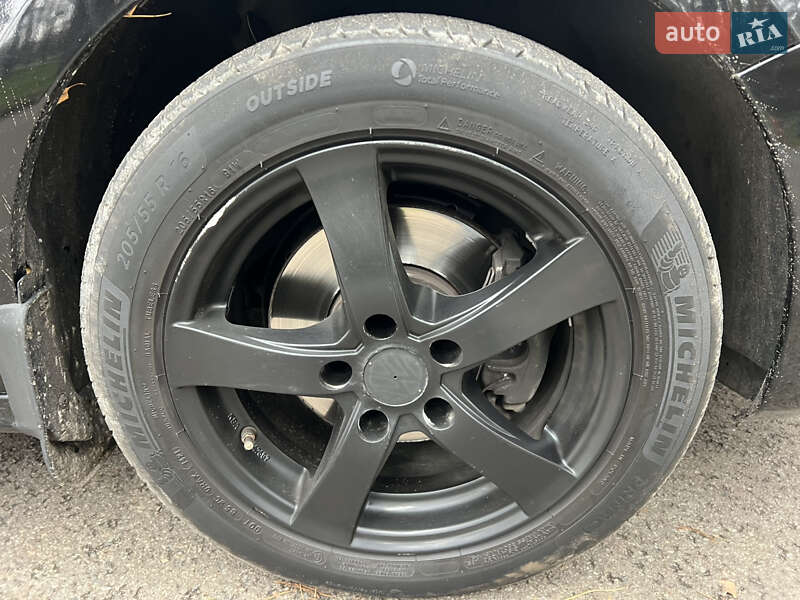 Седан Volkswagen Jetta 2014 в Киеве фото 18 Седан Volkswagen Jetta 2014 в Киеве