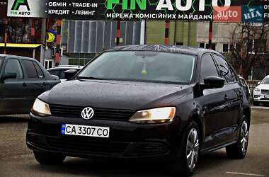 Седан Volkswagen Jetta 2012 в Черкассах