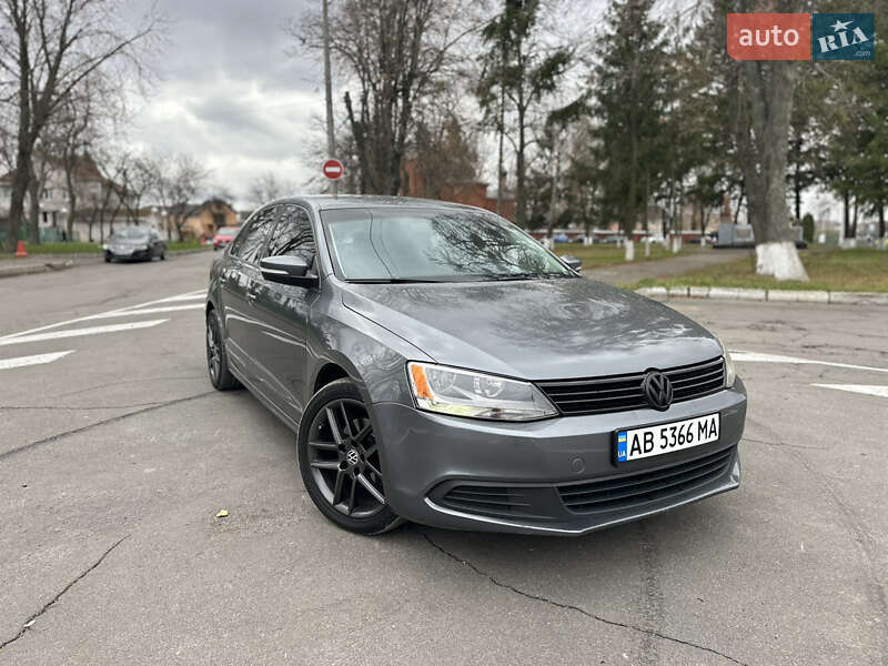 Седан Volkswagen Jetta 2014 в Вінниці