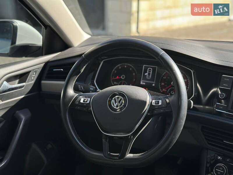 Седан Volkswagen Jetta 2018 в Ивано-Франковске фото 17 Седан Volkswagen Jetta 2018 в Ивано-Франковске