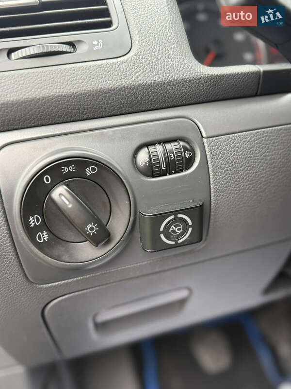 Седан Volkswagen Jetta 2008 в Лубнах фото 34 Седан Volkswagen Jetta 2008 в Лубнах