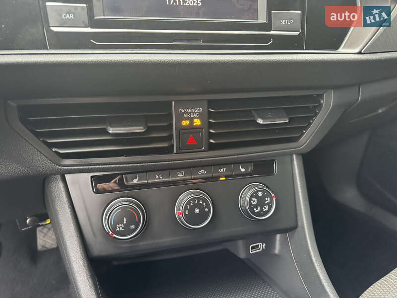 Седан Volkswagen Jetta 2018 в Луцке