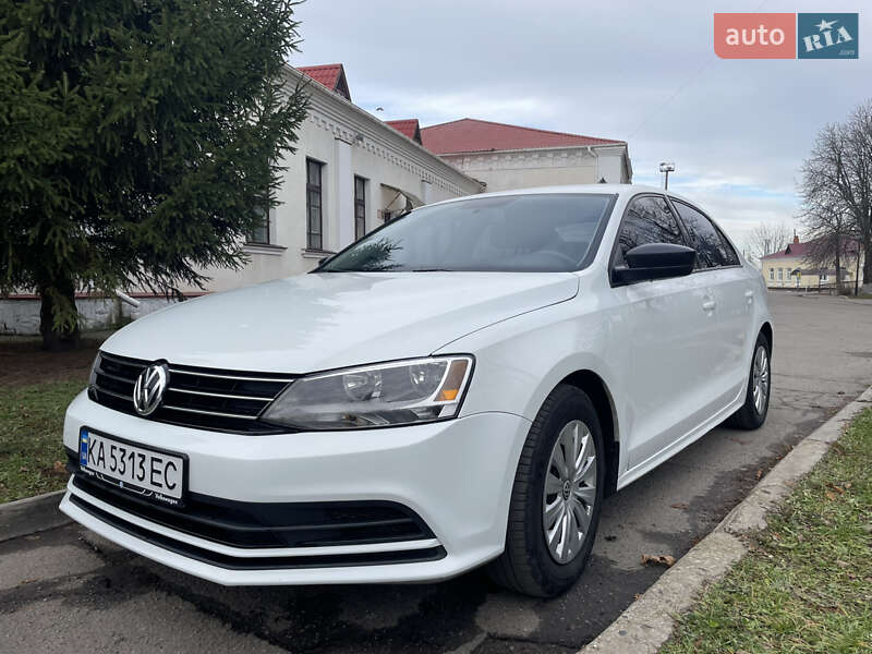 Седан Volkswagen Jetta 2016 в Ромнах фото Седан Volkswagen Jetta 2016 в Ромнах