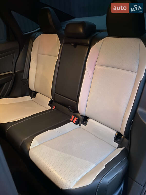 Седан Volkswagen Jetta 2018 в Кривом Роге фото 13 Седан Volkswagen Jetta 2018 в Кривом Роге