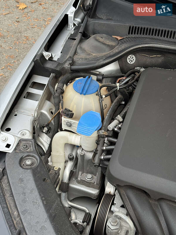 Седан Volkswagen Jetta 2011 в Кривом Роге фото 26 Седан Volkswagen Jetta 2011 в Кривом Роге