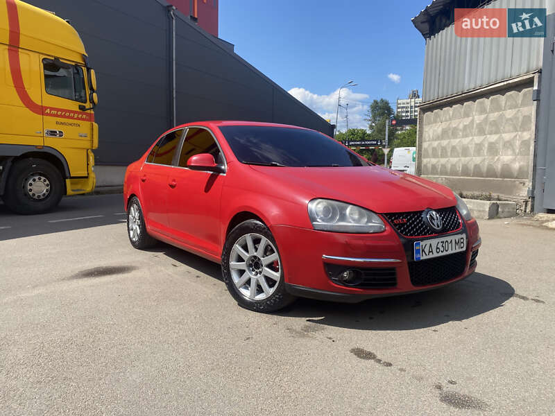Седан Volkswagen Jetta 2009 в Києві