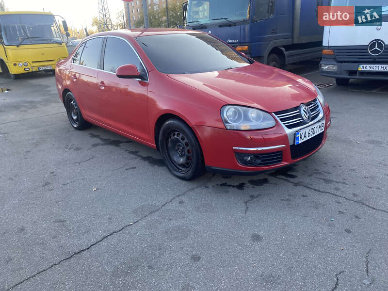 Седан Volkswagen Jetta 2009 в Києві