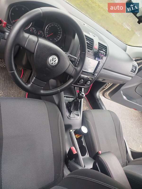 Седан Volkswagen Jetta 2008 в Черкассах