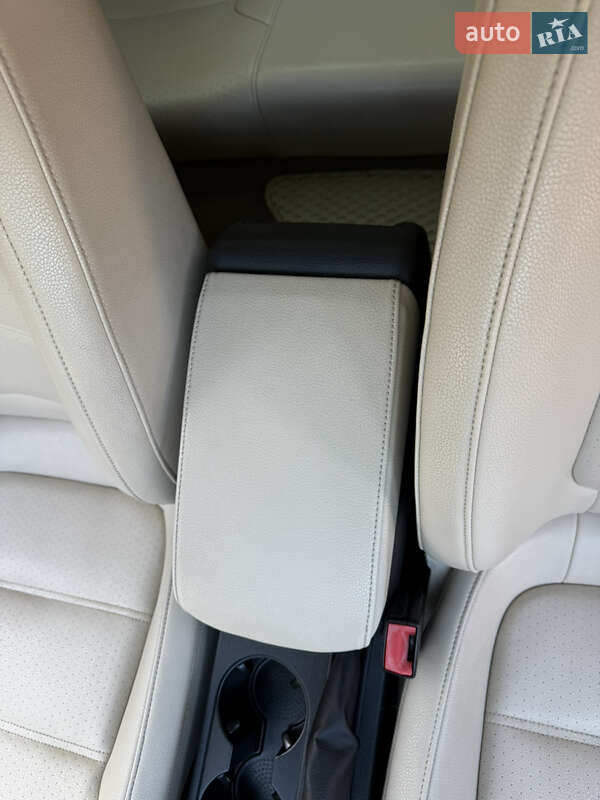 Седан Volkswagen Jetta 2016 в Запорожье