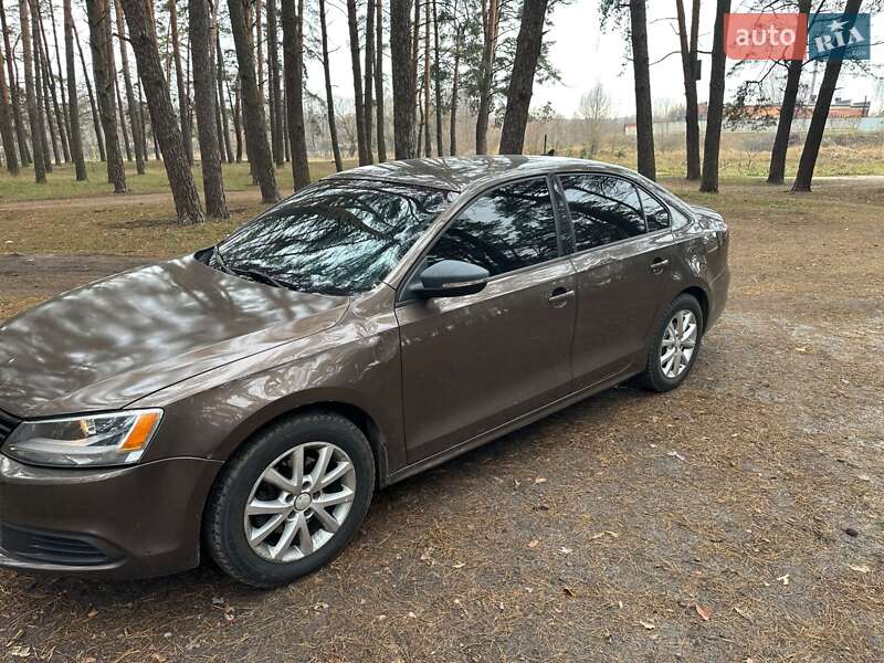 Седан Volkswagen Jetta 2010 в Сумах