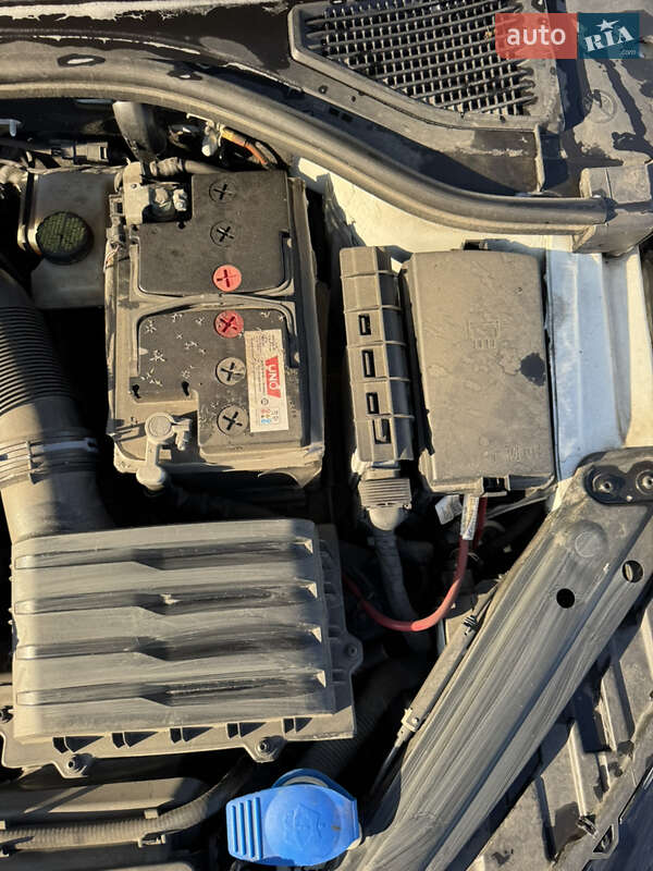 Седан Volkswagen Jetta 2018 в Дніпрі