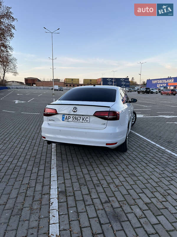 Седан Volkswagen Jetta 2016 в Запоріжжі фото 6 Седан Volkswagen Jetta 2016 в Запоріжжі