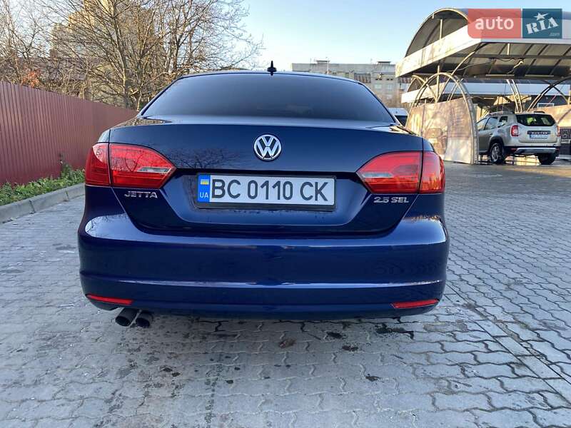 Седан Volkswagen Jetta 2012 в Львове