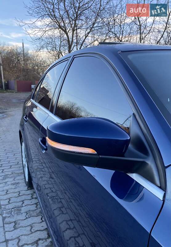 Седан Volkswagen Jetta 2012 в Львове