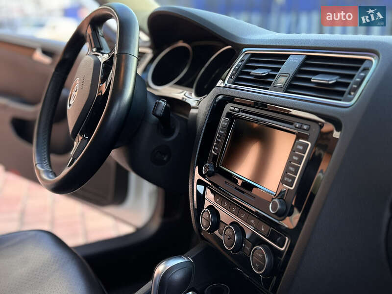 Седан Volkswagen Jetta 2014 в Одесі фото 8 Седан Volkswagen Jetta 2014 в Одесі