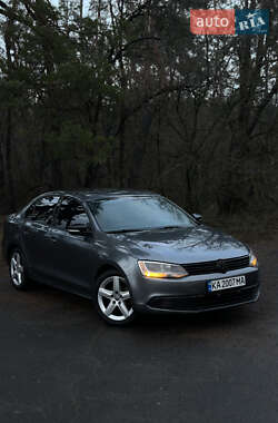 Седан Volkswagen Jetta 2011 в Черкасах
