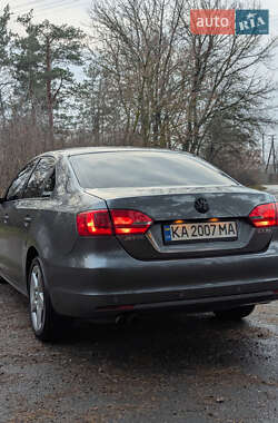 Седан Volkswagen Jetta 2011 в Черкассах