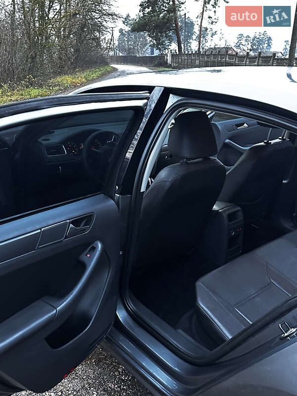 Седан Volkswagen Jetta 2011 в Черкассах фото 12 Седан Volkswagen Jetta 2011 в Черкассах