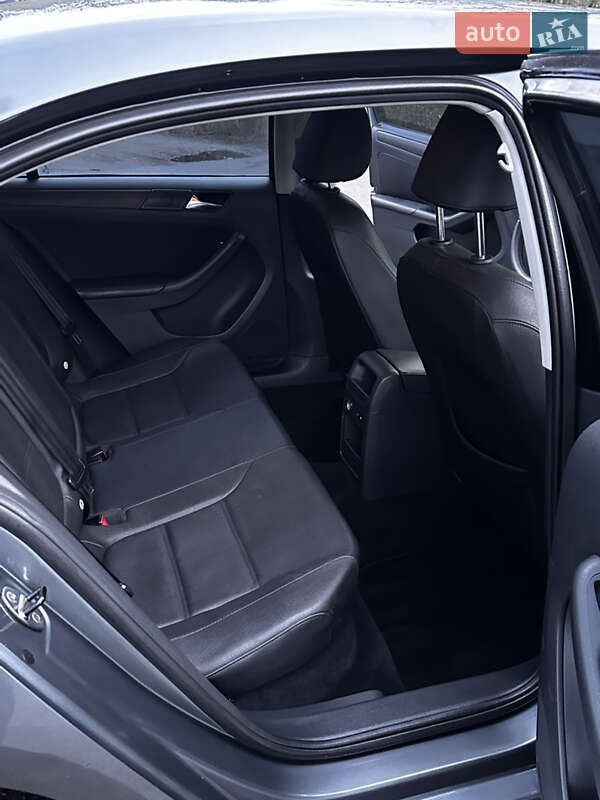Седан Volkswagen Jetta 2011 в Черкассах фото 15 Седан Volkswagen Jetta 2011 в Черкассах