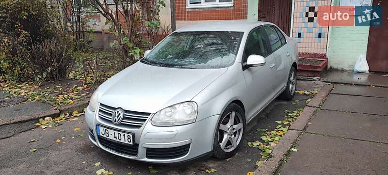 Седан Volkswagen Jetta 2007 в Борисполі