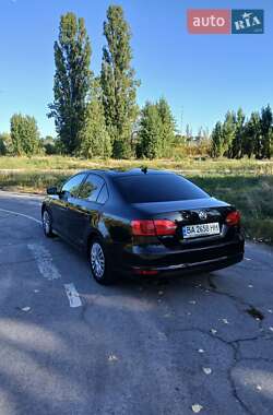 Седан Volkswagen Jetta 2014 в Светловодске