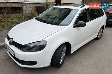 Универсал Volkswagen Jetta 2010 в Буче