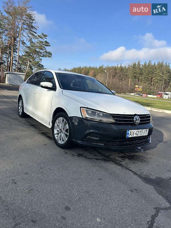 Седан Volkswagen Jetta 2015 в Харькове