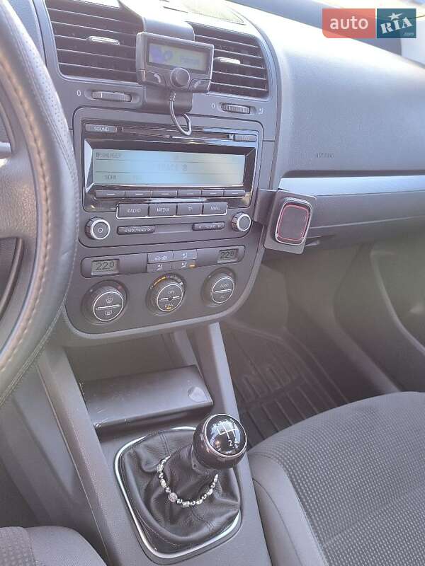 Седан Volkswagen Jetta 2009 в Кривом Роге