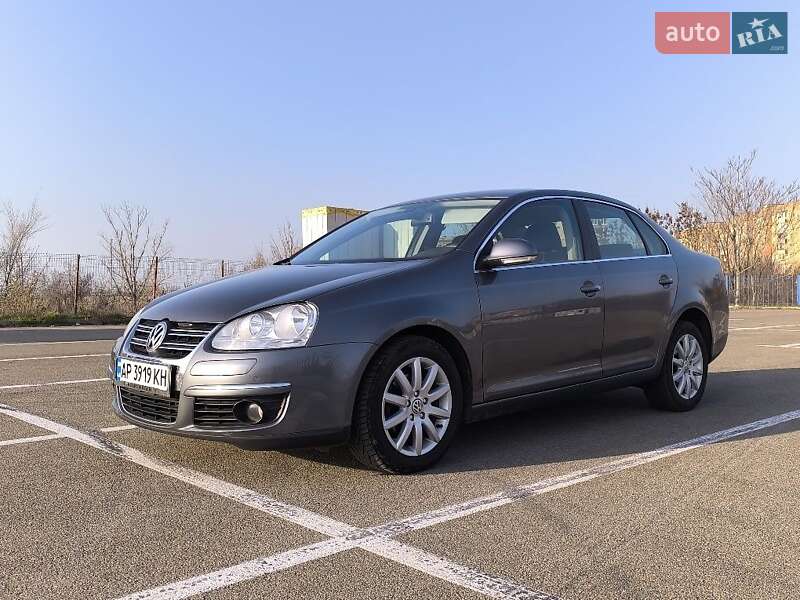Седан Volkswagen Jetta 2009 в Кривом Роге