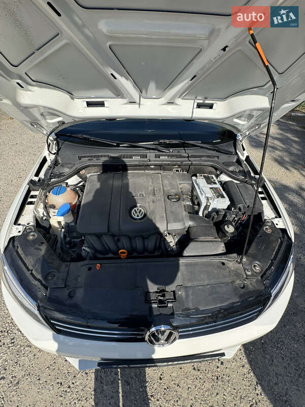 Седан Volkswagen Jetta 2013 в Нікополі