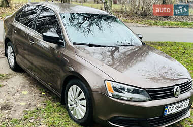 Седан Volkswagen Jetta 2012 в Черкасах