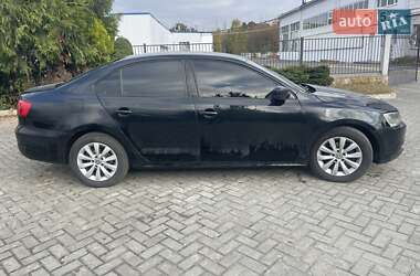 Седан Volkswagen Jetta 2013 в Ровно