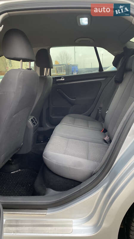 Седан Volkswagen Jetta 2008 в Одесі