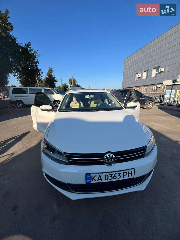 Седан Volkswagen Jetta 2014 в Сумах фото 5 Седан Volkswagen Jetta 2014 в Сумах