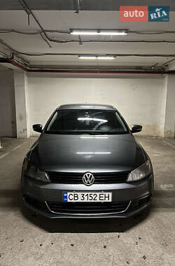 Седан Volkswagen Jetta 2011 в Чернигове