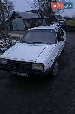 Седан Volkswagen Jetta 1986 в Бучаче