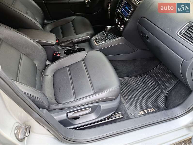 Седан Volkswagen Jetta 2011 в Одессе фото 18 Седан Volkswagen Jetta 2011 в Одессе