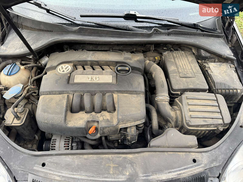 Седан Volkswagen Jetta 2007 в Черновцах