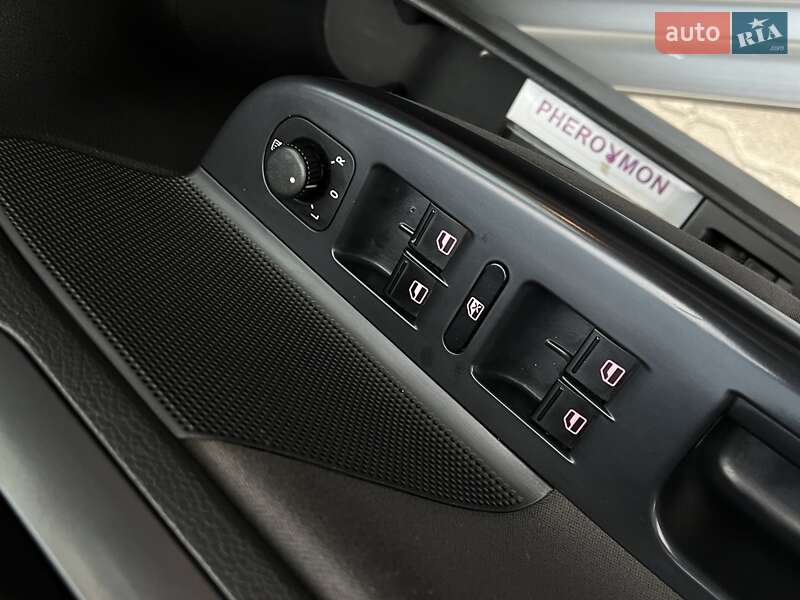 Седан Volkswagen Jetta 2008 в Ивано-Франковске