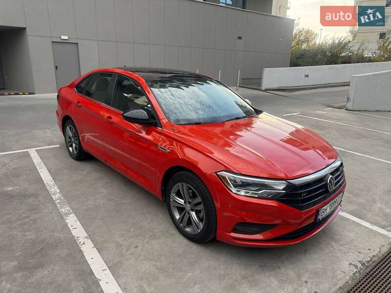 Седан Volkswagen Jetta 2019 в Сумах