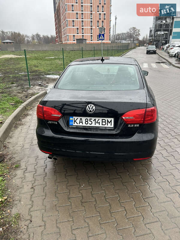 Седан Volkswagen Jetta 2013 в Києві фото 4 Седан Volkswagen Jetta 2013 в Києві