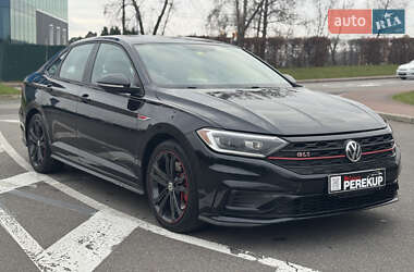 Седан Volkswagen Jetta 2018 в Киеве