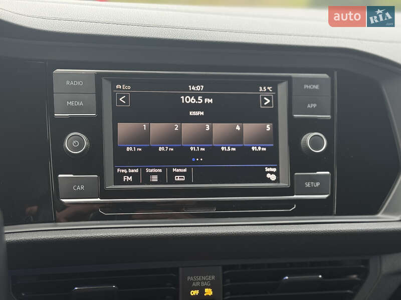 Седан Volkswagen Jetta 2018 в Киеве