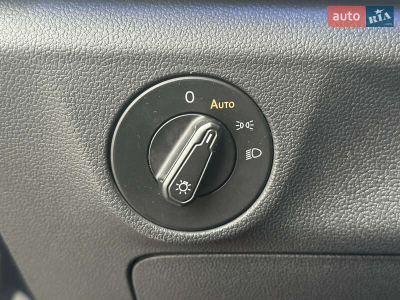 Седан Volkswagen Jetta 2018 в Киеве