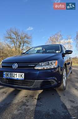 Седан Volkswagen Jetta 2012 в Дубно