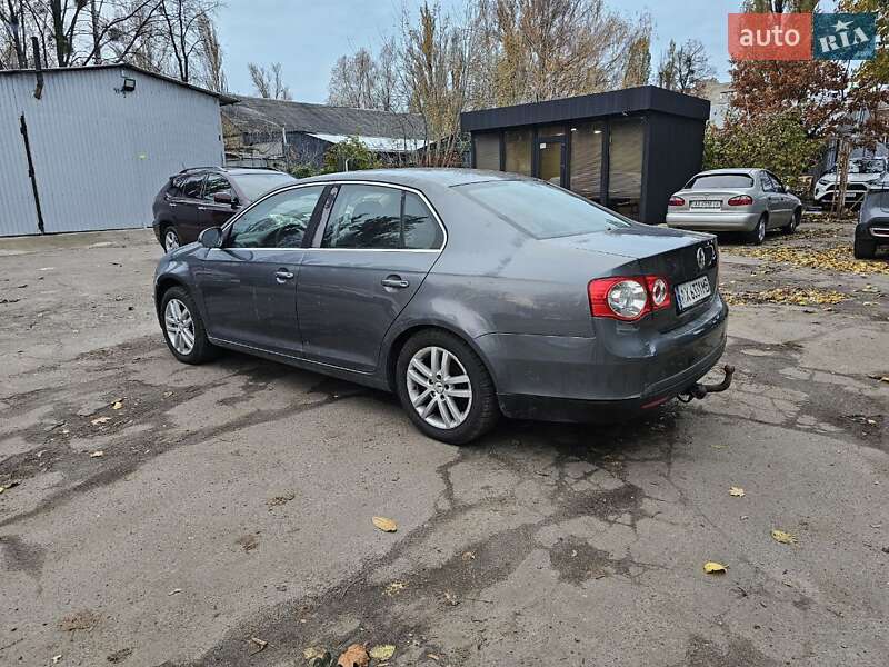 Седан Volkswagen Jetta 2007 в Киеве фото 6 Седан Volkswagen Jetta 2007 в Киеве
