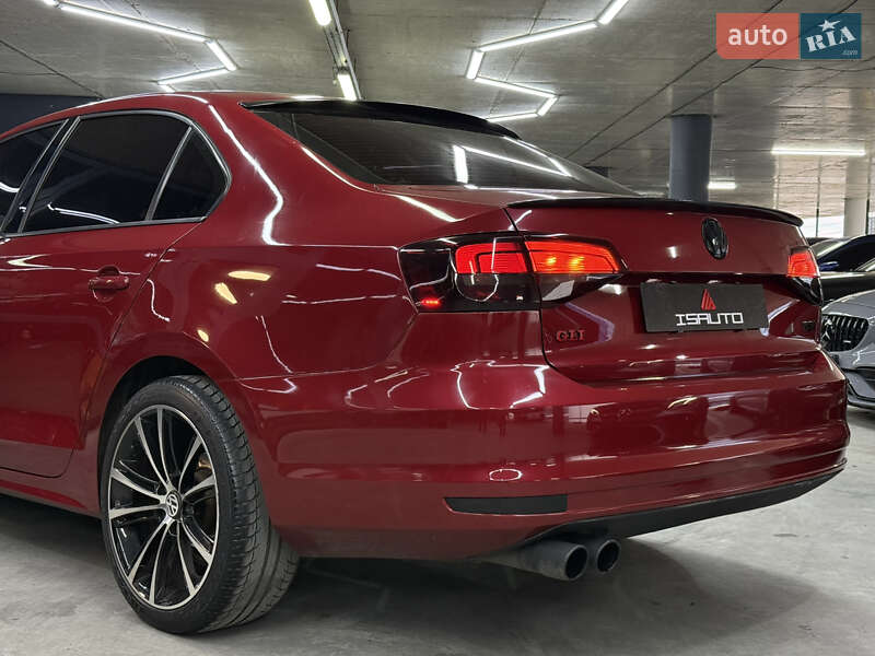 Седан Volkswagen Jetta 2016 в Одессе фото 13 Седан Volkswagen Jetta 2016 в Одессе