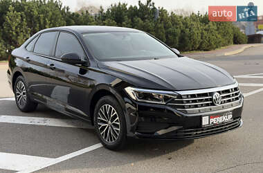Седан Volkswagen Jetta 2021 в Киеве