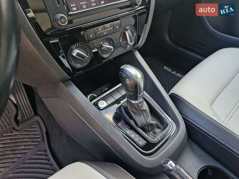 Седан Volkswagen Jetta 2015 в Миколаєві фото 22 Седан Volkswagen Jetta 2015 в Миколаєві