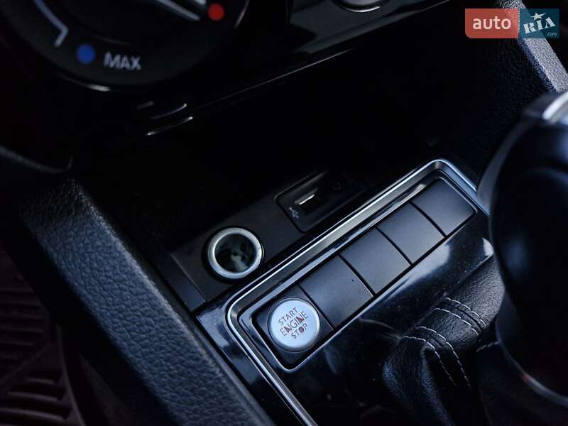 Седан Volkswagen Jetta 2015 в Миколаєві фото 24 Седан Volkswagen Jetta 2015 в Миколаєві